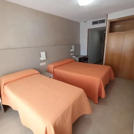Marina Hotel