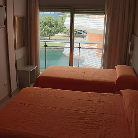 Hotel Marina 2*