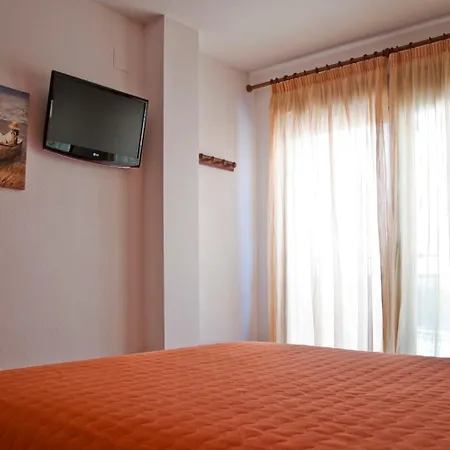 Hotel Marina 2*